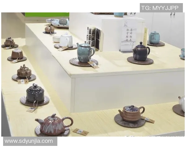 茶具之美：从历史文化到现代工艺的传承与创新探索